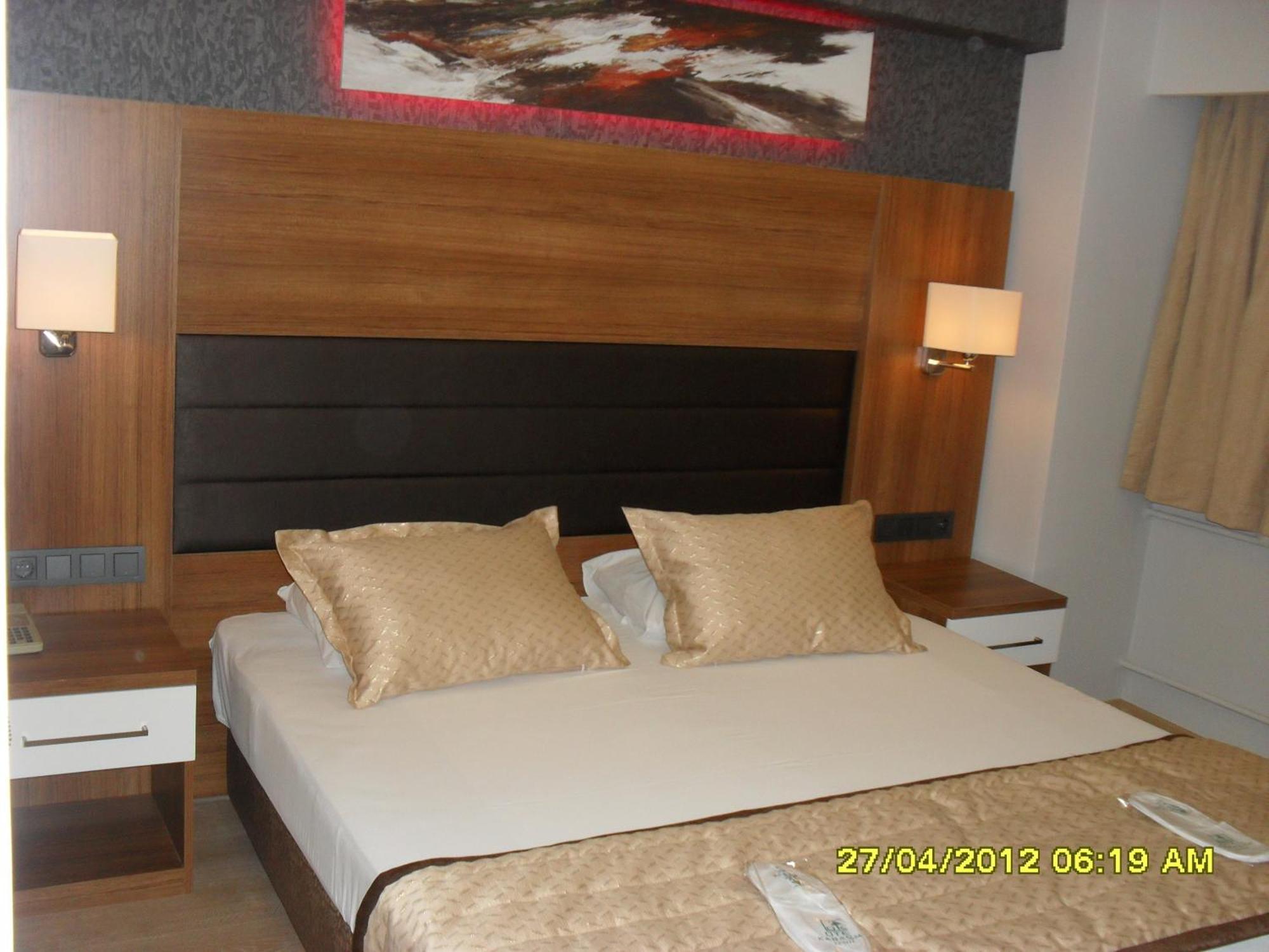 Otel Kabacam Измир Стая снимка